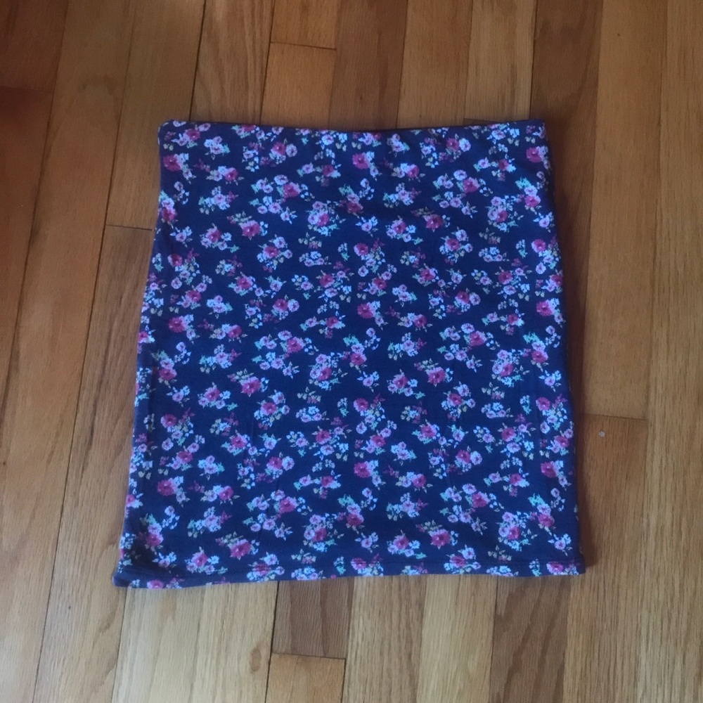 adorable floral skirt